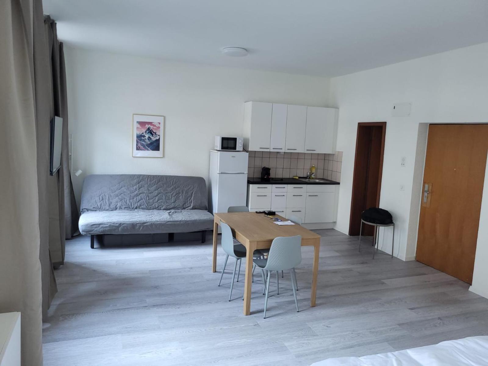 Hitrental Seefeld - Kreuzstrasse Apartments ซูริก ภายนอก รูปภาพ