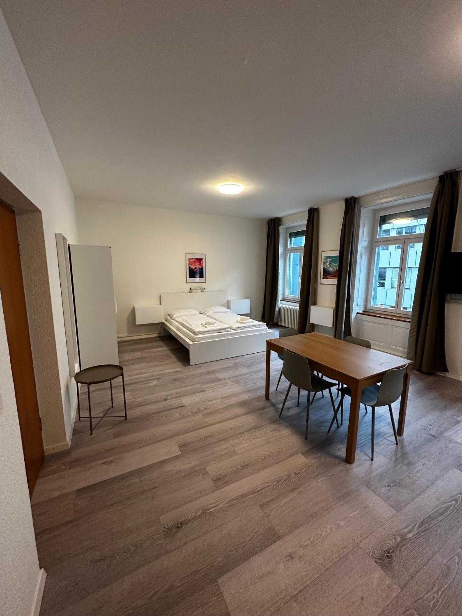 Hitrental Seefeld - Kreuzstrasse Apartments ซูริก ภายนอก รูปภาพ